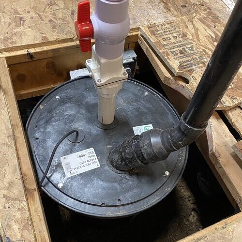 A sewage ejector pump